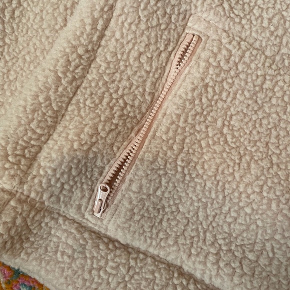 J Crew Sherpa - Picture 3 of 4